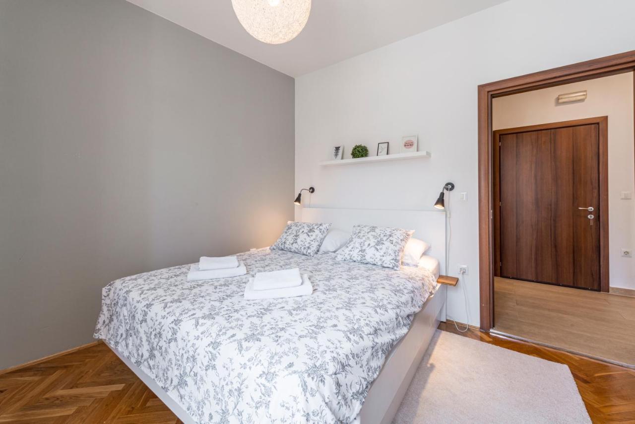 51 Street Apartment Dubrovnik Ngoại thất bức ảnh