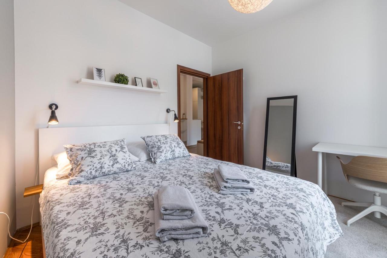 51 Street Apartment Dubrovnik Ngoại thất bức ảnh